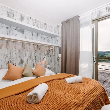 Kotva By Momoland Kemp