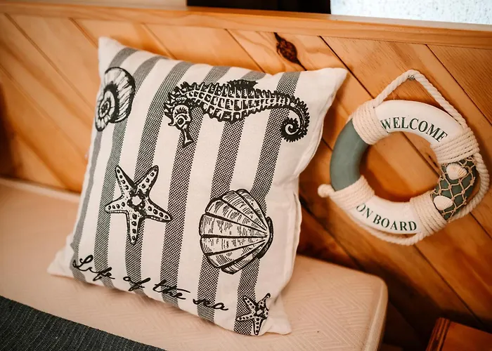 Kotva By Momoland Κάμπινγκ *