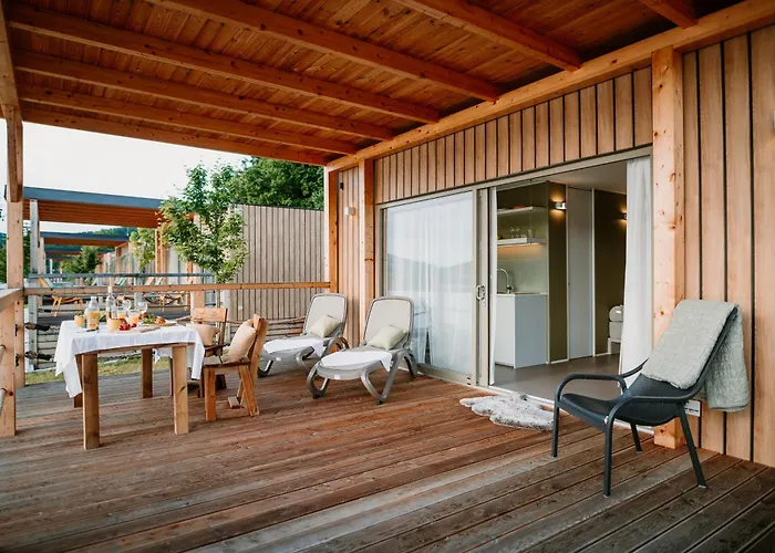 Kotva By Momoland Ruzina